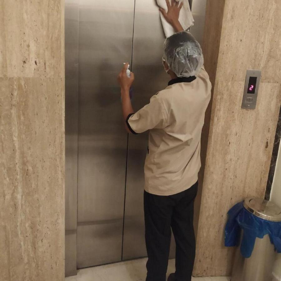 Hotel Picasso Paschim Vihar Delhi - Couple Friendly Local Ids Accepted Exterior photo